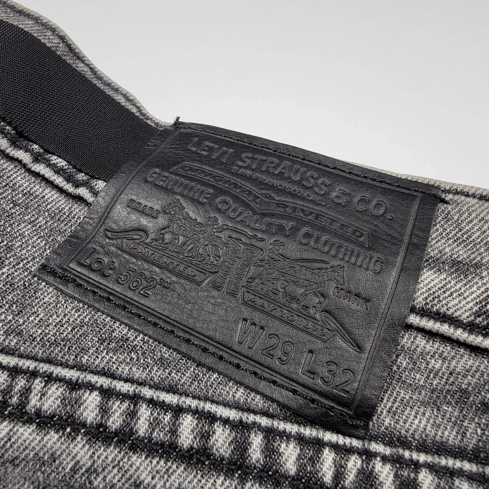 Levi's PREMIUM 562 Men's Denim Jeans Acid Wash Gray‎ Loose Taper Size 29x29 NEW